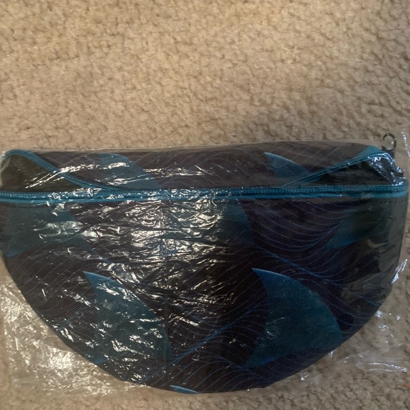 San Jose sharks Fanny pack - Picture 5 of 8